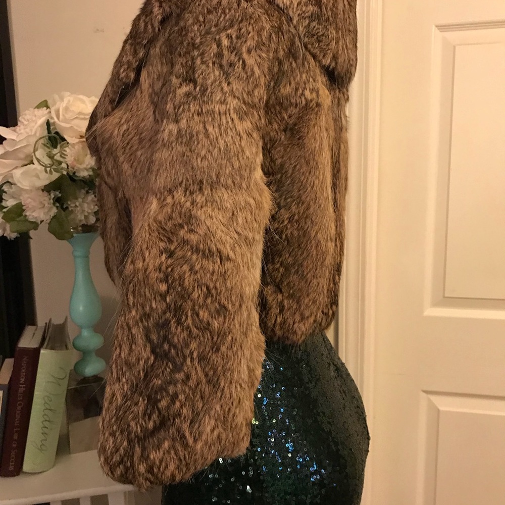 Arden B Rabbit Fur - Picture 2 of 8